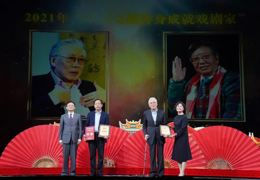第十七届中国戏剧节在湖北武汉开幕