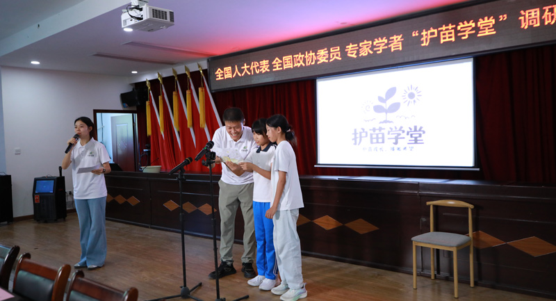 【职引未来】奔赴革命老区：青春“护苗”，科技“助农”